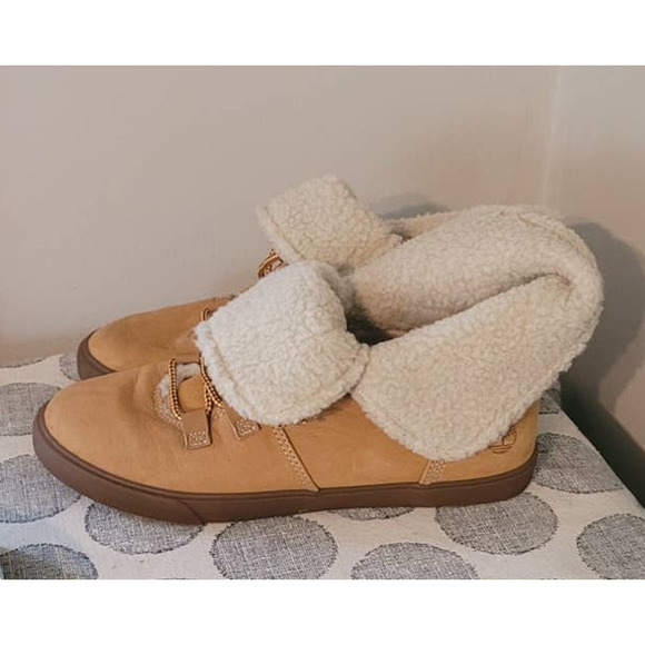 Timberland Women's Dausette Fleece Fold-Down Boots Wheat Nubuck Size 8 - Picture 2 of 9